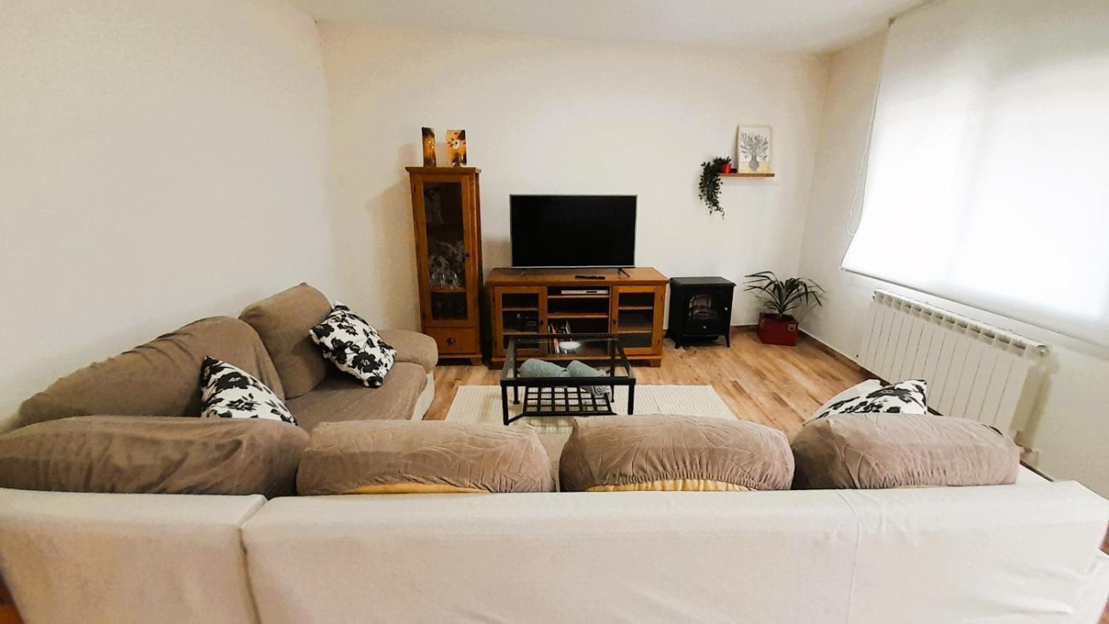 La Casona Apartment Serranillos Bagian luar foto