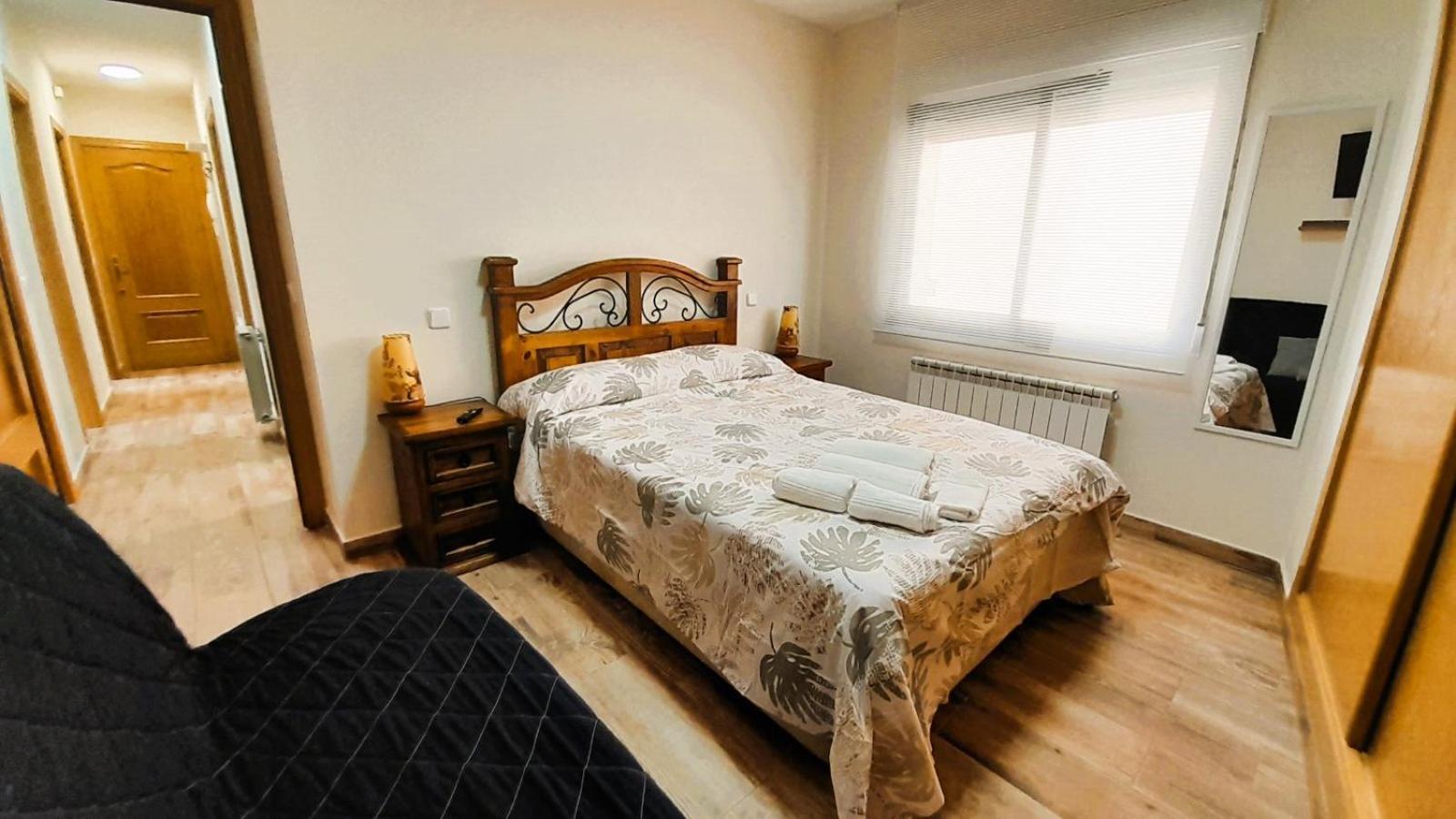 La Casona Apartment Serranillos Bagian luar foto